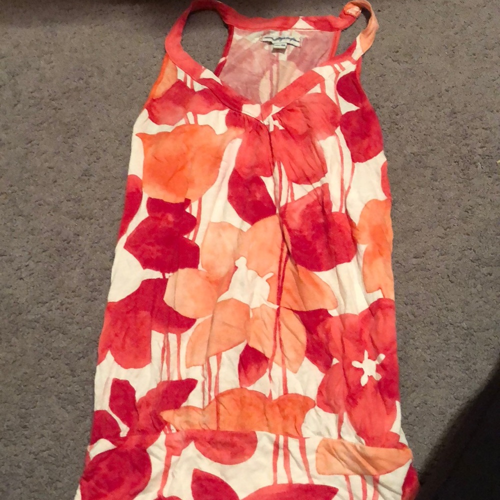 Floral tank